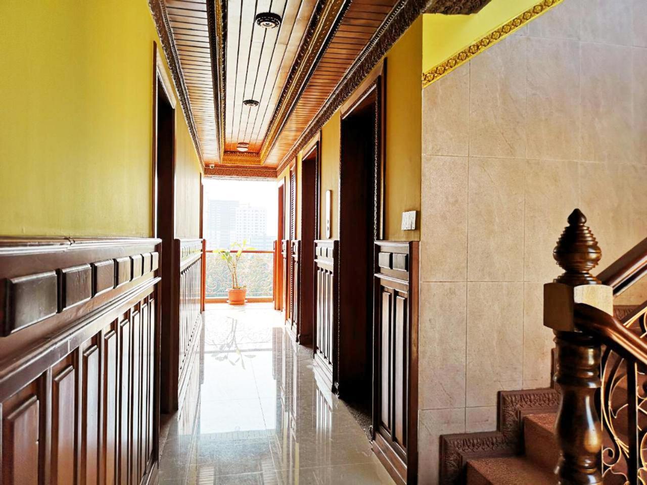 פנום פן Okay Palace Hotel מראה חיצוני תמונה